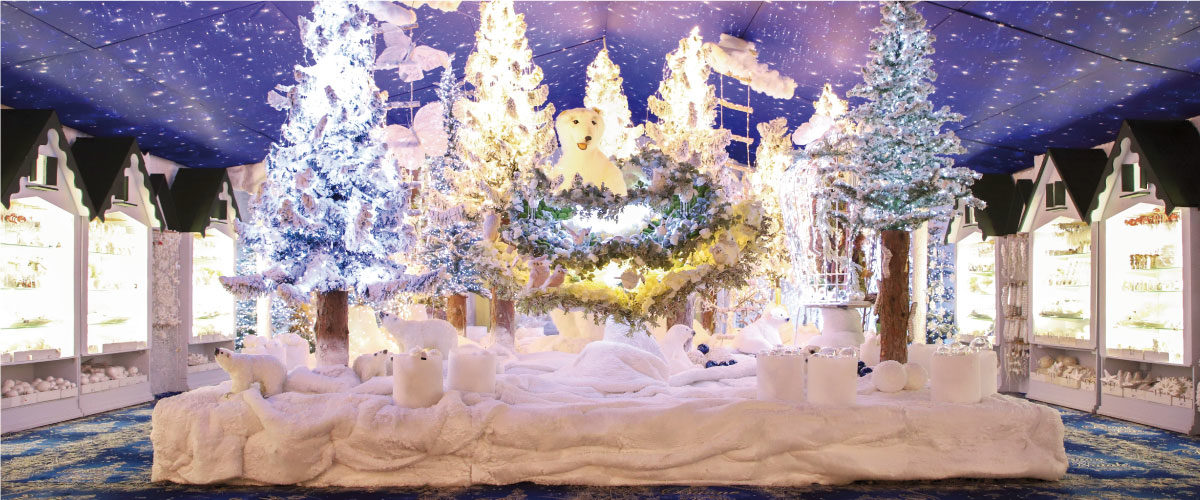 Albero Di Natale Rosa E Blu.Villaggio Di Babbo Natale 2018 Verona Floricoltura Quaiato