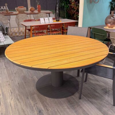 tavolo-da-giardino-rotondo-atene-tavoli-da-esterno-arredo-giardino-verona-quaiato