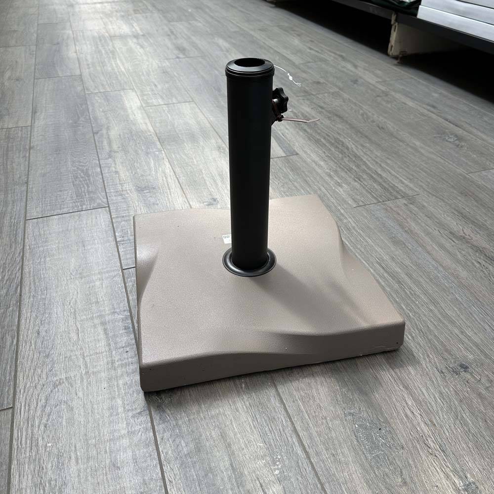 Base ombrellone quadrata tortora 15Kg